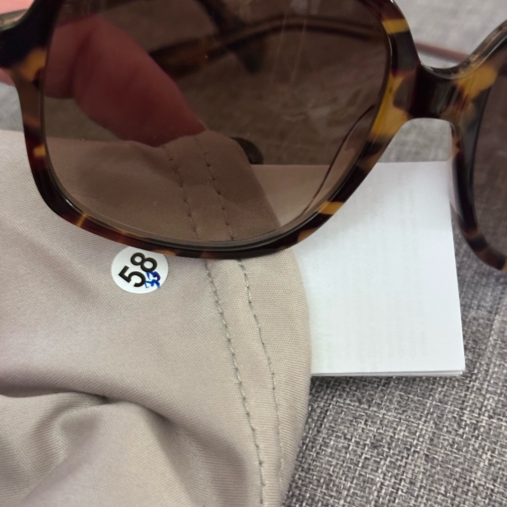 Kenneth Cole Tortoise Shell Sunglasses - Picture 8 of 8